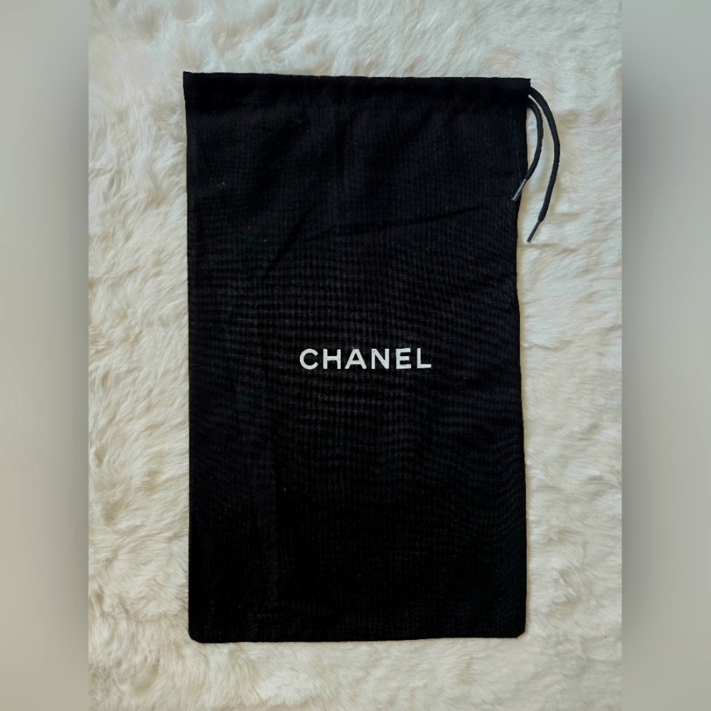 1 Piece Chanel Drawstring Dustbag